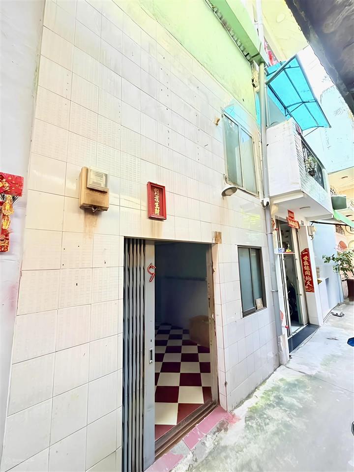 (q8nt1)  hẻm lê đại hành  nhà 2 tầng giá chỉ 3.568 tỷ