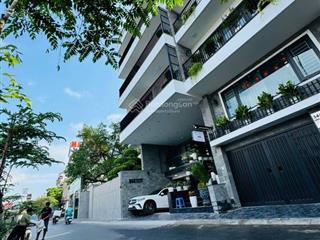 Mặt phố nghi tàm ô tô 45 chỗ, kinh doanh view mặt hồ tây. đẳng cấp thượng lưu