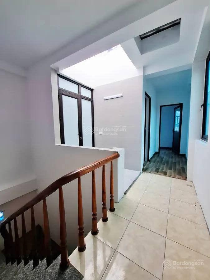 Bán nhà tây tựu, 33m2, 4 tầng, lô góc thoáng sáng, giao thông thuận tiện, vào ở ngay