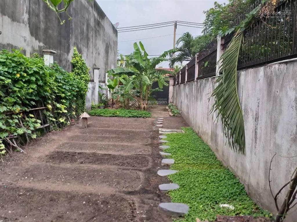 Biệt thự khủng 1080m2 (25x45m), 1hầm, 1lầu, 1áp mái, mặt tiền lê thị riêng, thới an, q12