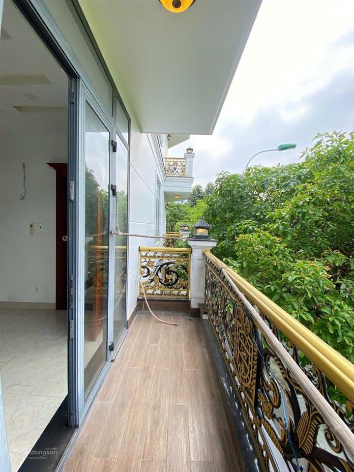 Biệt thự góc 2 mặt tiền 8x20m kdc hiệp thành city đường 10m thông, nguyễn thị búp q12