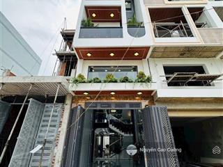 Nhà phố 4x26m có ô thang máy chờ, phòng ngủ dưới, tân chánh hiệp 18 gần đại học gtvt, q12