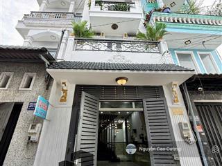 Nhà phố 3,7x15m đúc 4 tấm đường 4m hiệp thành 07, đầy đủ nội thất khách vào ở ngay