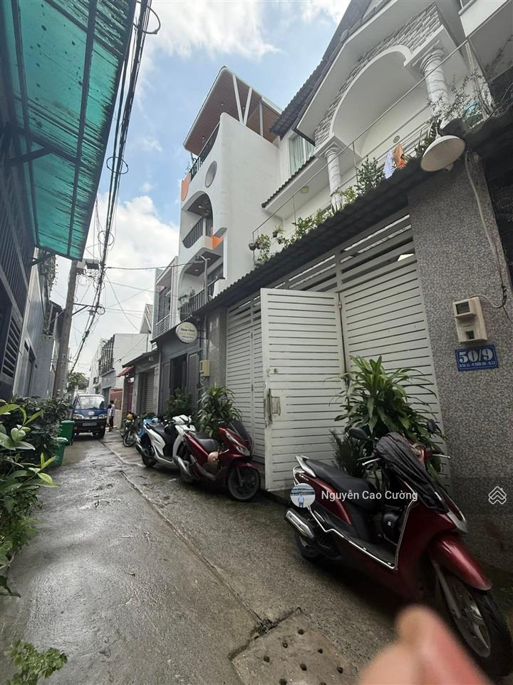 Bán nhà riêng tại đường thới an 11, ngang siêu rộng 6,2x16m đúc 4 lầu, tiện ích xung quanh đầy đủ