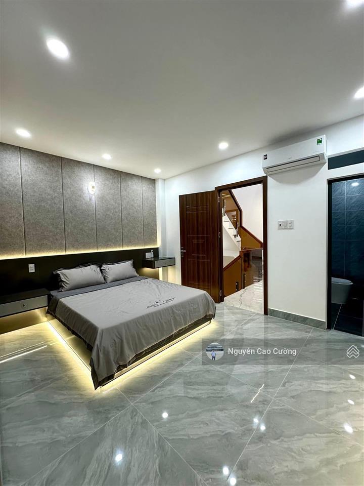 Ngộp, giảm 600tr, nhà phố 4,7x13m 1 lửng 3 lầu, hẻm 8m thông trần thị năm, tân chánh hiệp