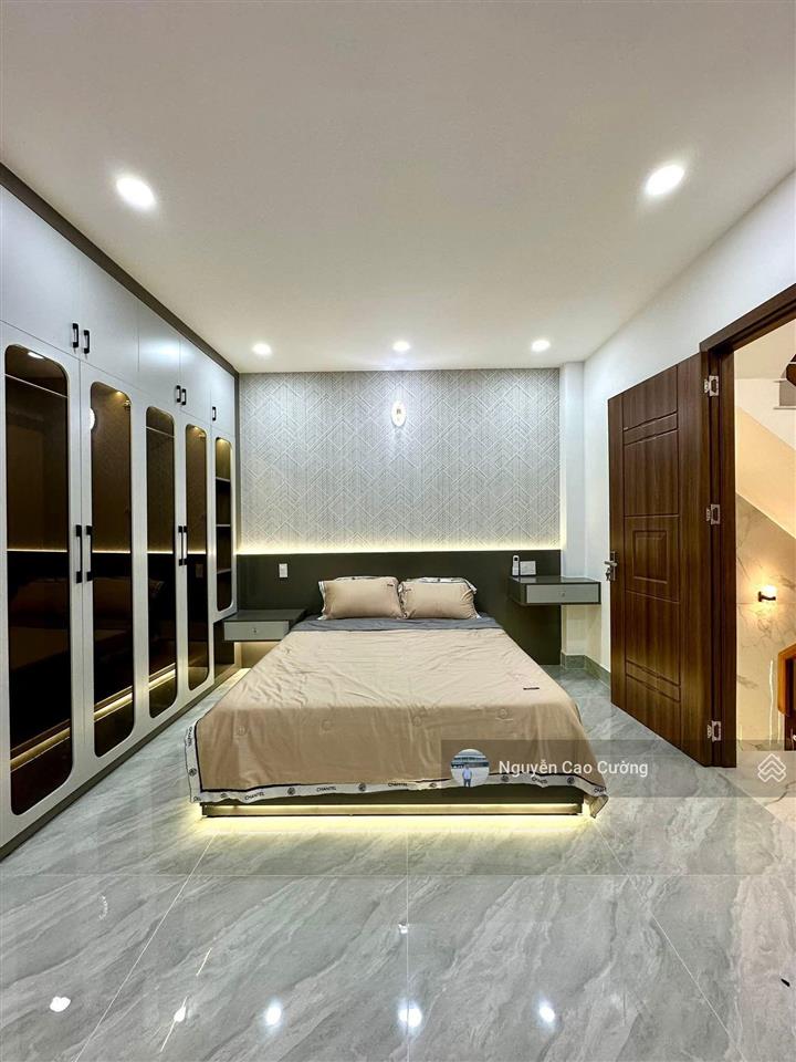 Ngộp, giảm 600tr, nhà phố 4,7x13m 1 lửng 3 lầu, hẻm 8m thông trần thị năm, tân chánh hiệp