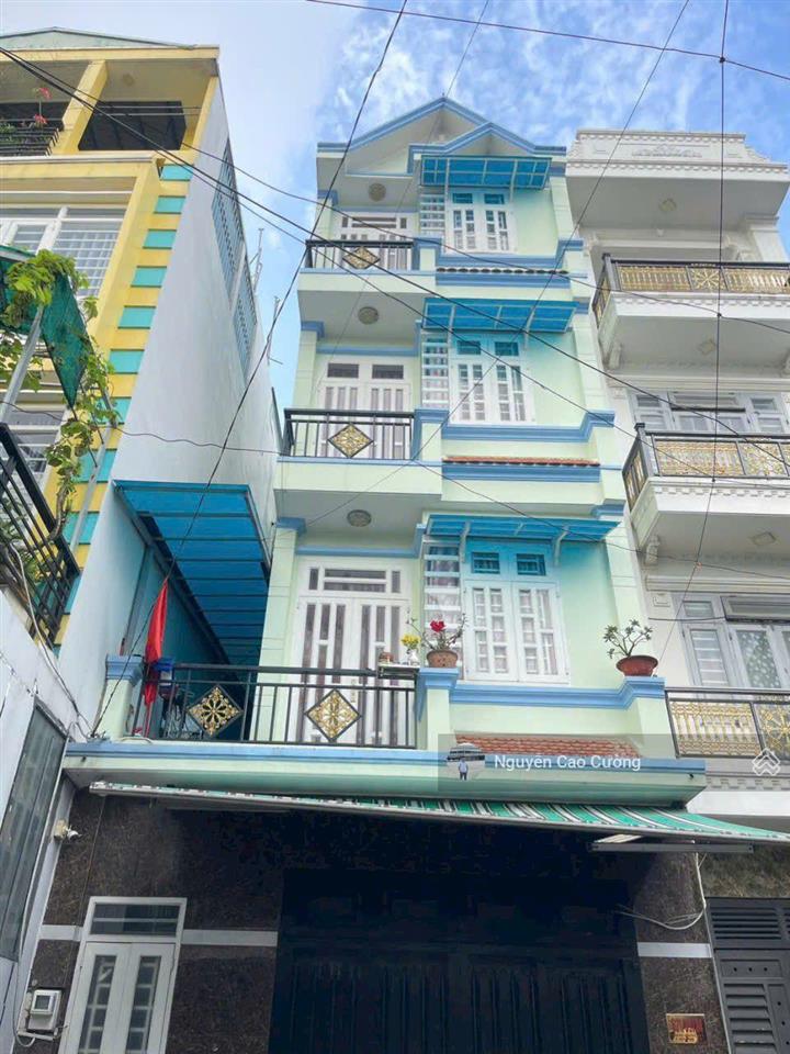 Nhà phố 5,2x13m đúc 4 lầu đường 8m khi đồng bộ trần thị hè, hiệp thành, q12