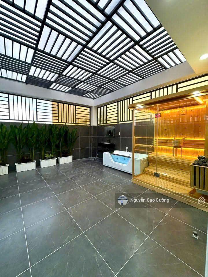 Bán nhà mặt tiền 5x23m có thang máy, tân thới nhất 6, gần chợ lạc quang, q12