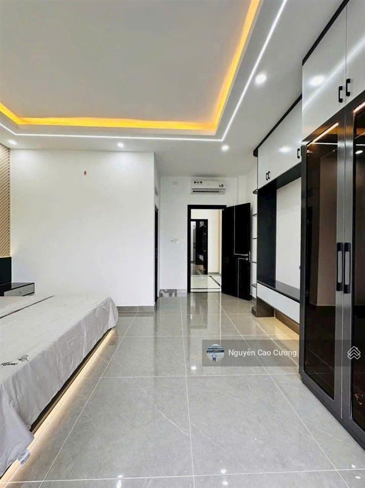 Bán nhà mặt tiền 5x23m có thang máy, tân thới nhất 6, gần chợ lạc quang, q12