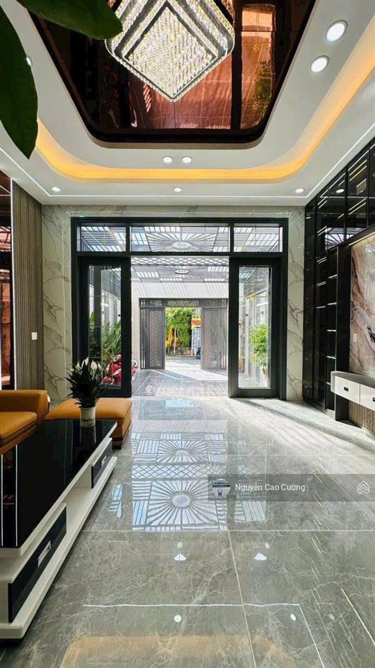 Bán nhà mặt tiền 5x23m có thang máy, tân thới nhất 6, gần chợ lạc quang, q12