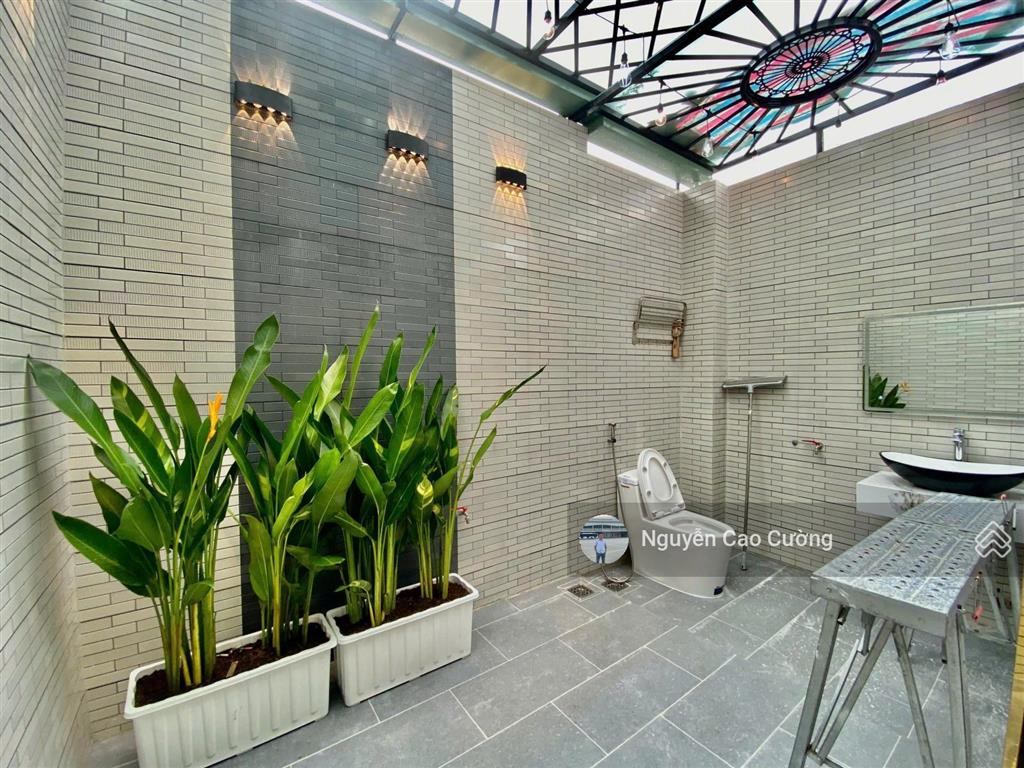 Giảm 500tr, nhà phố 4x20m có thang máy, đường 6m thông lê thị riêng gần cấp 2 nguyễn trung trực q12