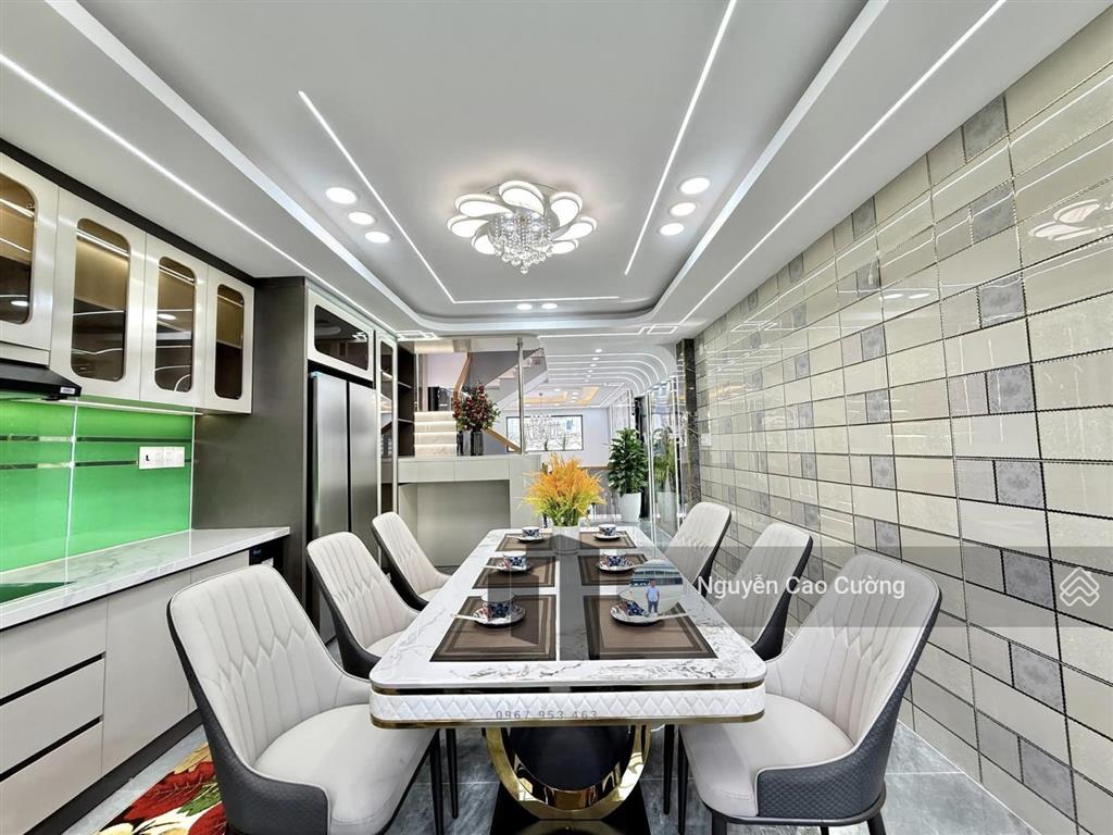 Giảm 500tr, nhà phố 4x20m có thang máy, đường 6m thông lê thị riêng gần cấp 2 nguyễn trung trực q12