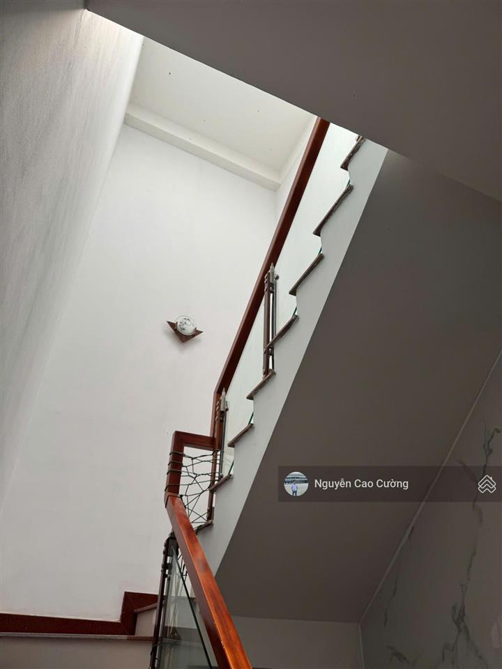 Nhà phố 4,1x14m nở hậu, đường 9m, 1 lững 2 lầu 1/ bùi văn ngữ, gần chợ hương lộ 80b