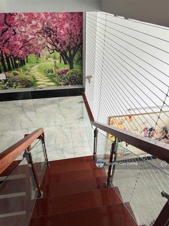 Nhà phố 4,1x14m nở hậu, đường 9m, 1 lững 2 lầu 1/ bùi văn ngữ, gần chợ hương lộ 80b