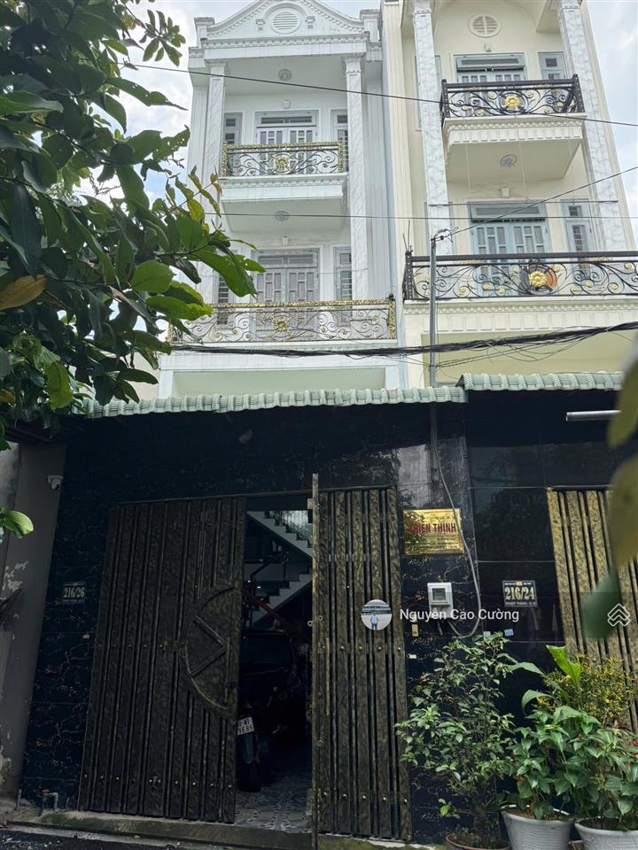Nhà phố 4,1x14m nở hậu, đường 9m, 1 lững 2 lầu 1/ bùi văn ngữ, gần chợ hương lộ 80b