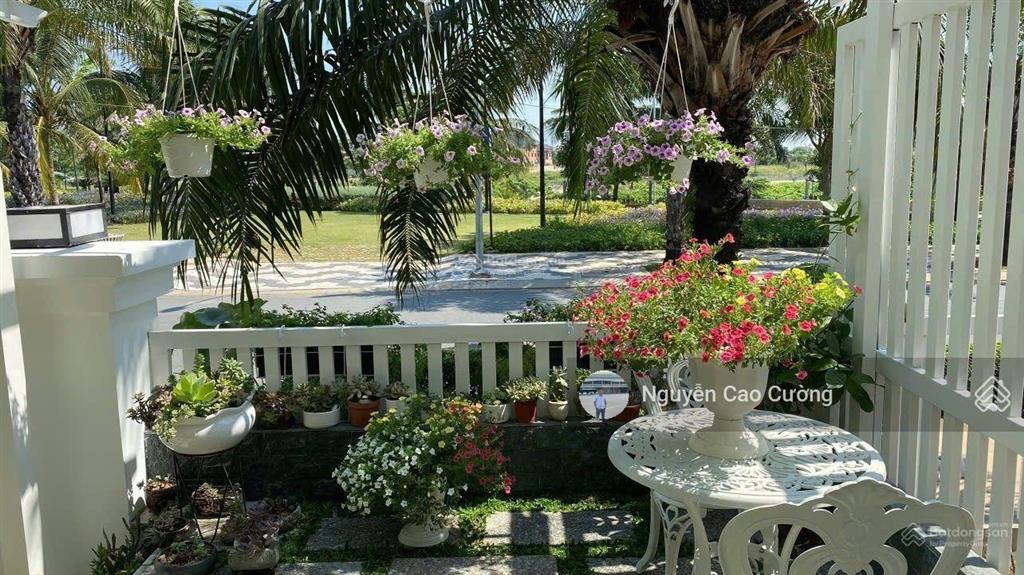 Bán biệt thự góc 2 mặt tiền  senturia vườn lài an phú đông q12