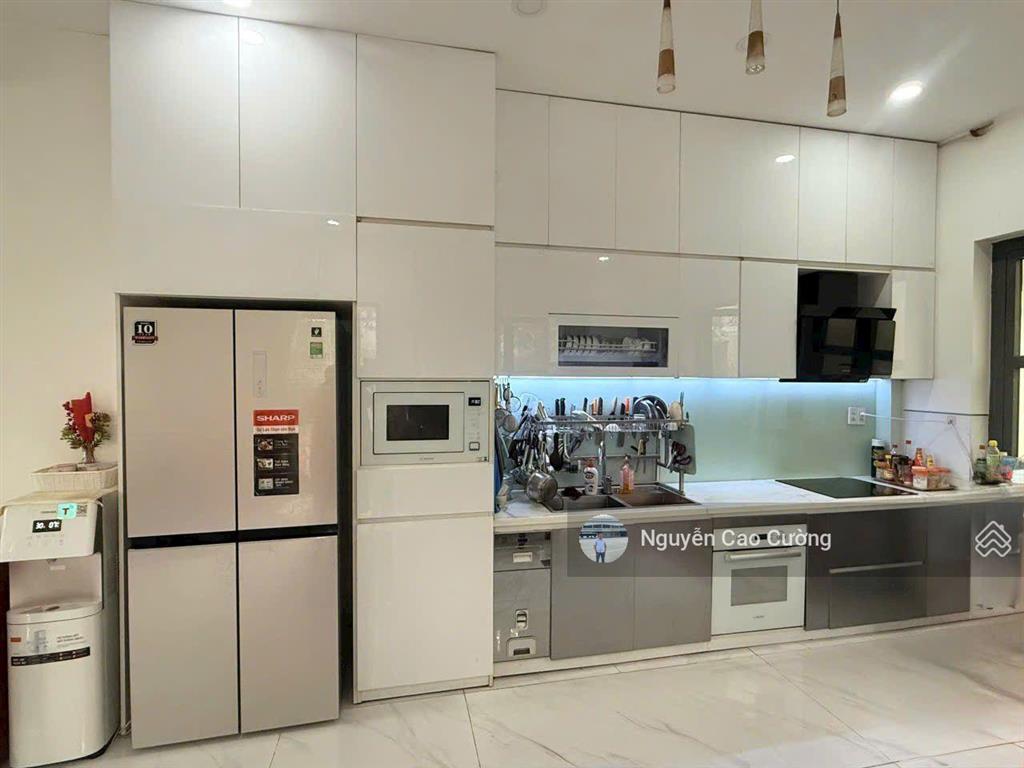 Bán biệt thự góc 2 mặt tiền  senturia vườn lài an phú đông q12