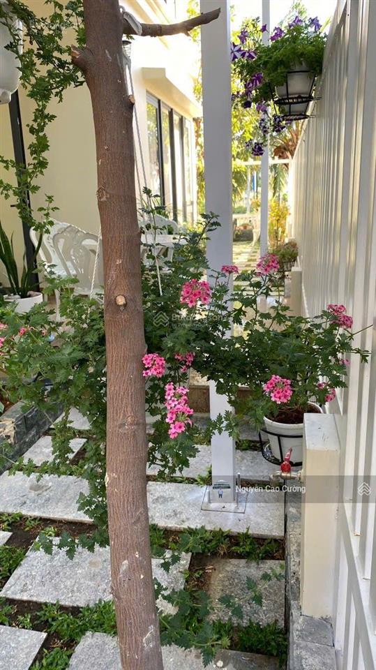 Bán biệt thự góc 2 mặt tiền  senturia vườn lài an phú đông q12