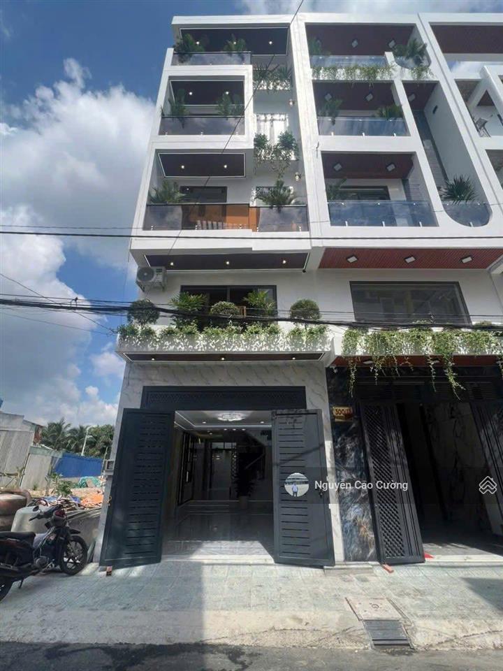 Giảm 800tr, nhà phố 4,5x19m 1lững 3 lầu đường 6m , 1/ thạnh xuân 25, gần ủy ban phường