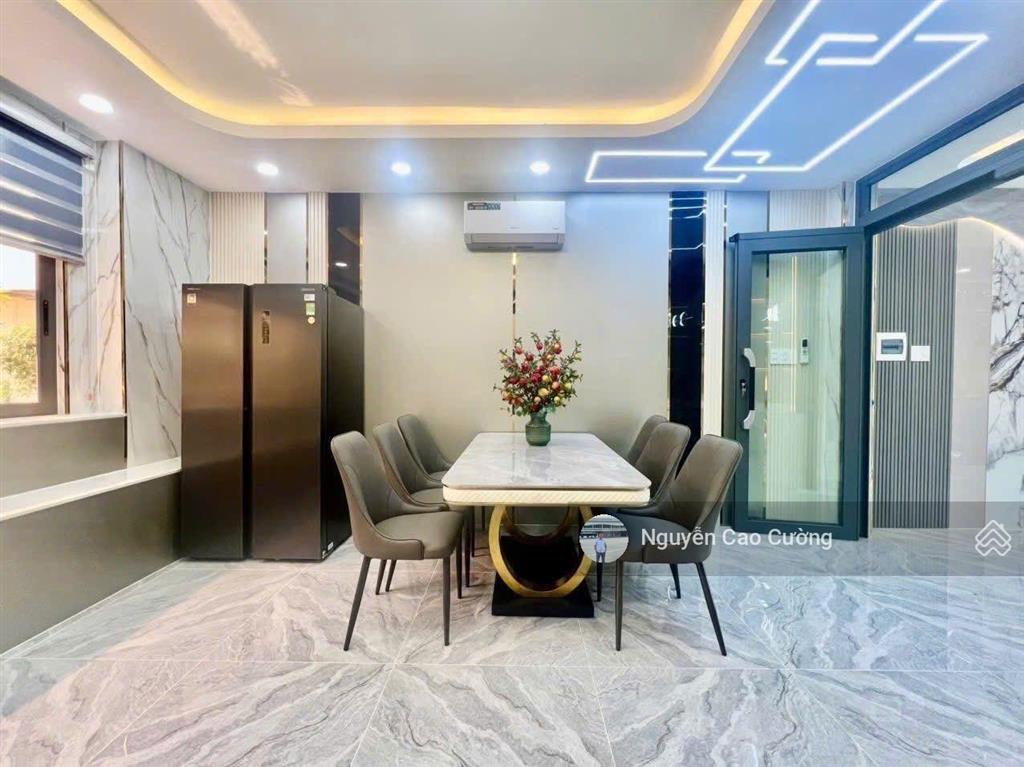 Giảm 800tr, nhà phố 4,5x19m 1lững 3 lầu đường 6m , 1/ thạnh xuân 25, gần ủy ban phường
