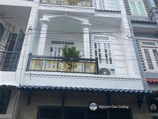 Bán nhà 1/ hiệp thành 13, đường 7m thông, 1trệt 2 lầu mái btct, gần chợ, khu đồng bộ văn minh