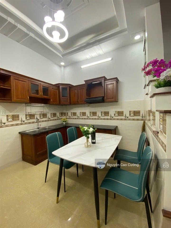 Bán nhà 1/ hiệp thành 13, đường 7m thông, 1trệt 2 lầu mái btct, gần chợ, khu đồng bộ văn minh
