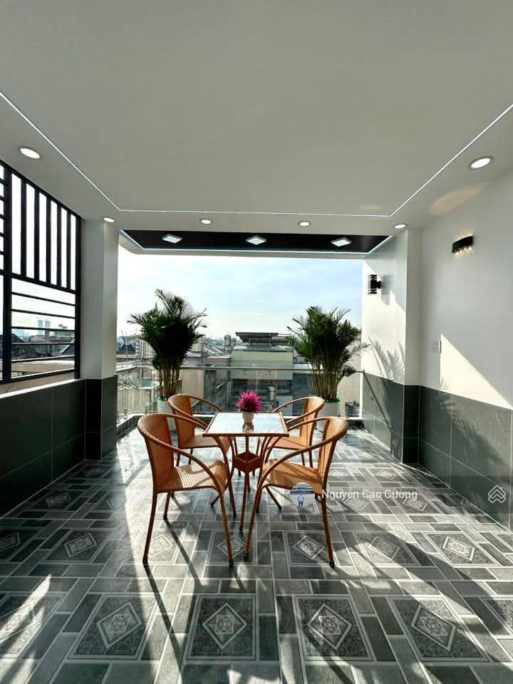 Villa phố thang máy 7x20m nở hậu 8m, 1lững 3 lầu đường 8m 1/ thạnh lộc 37 gần uỷ ban phường