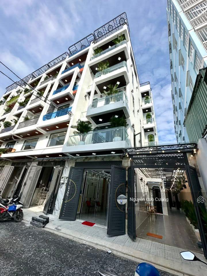 Villa phố thang máy 7x20m nở hậu 8m, 1lững 3 lầu đường 8m 1/ thạnh lộc 37 gần uỷ ban phường