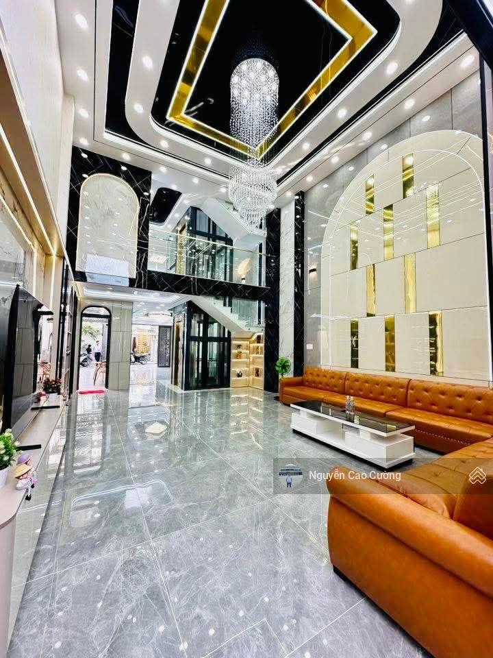 Villa phố thang máy 7x20m nở hậu 8m, 1lững 3 lầu đường 8m 1/ thạnh lộc 37 gần uỷ ban phường