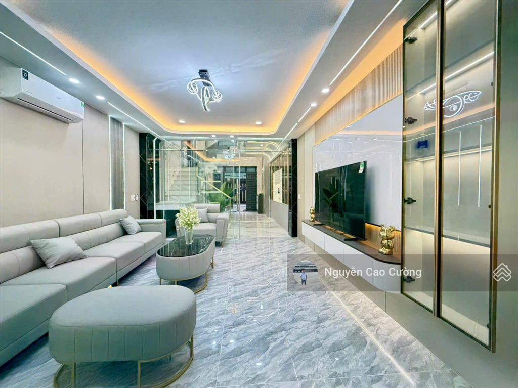 Nhà phố thang máy, full nội thất đường 8m, 4x20m, 1 lửng 3 lầu thạnh lộc 37 gần cấp 3 trần hưng đạo