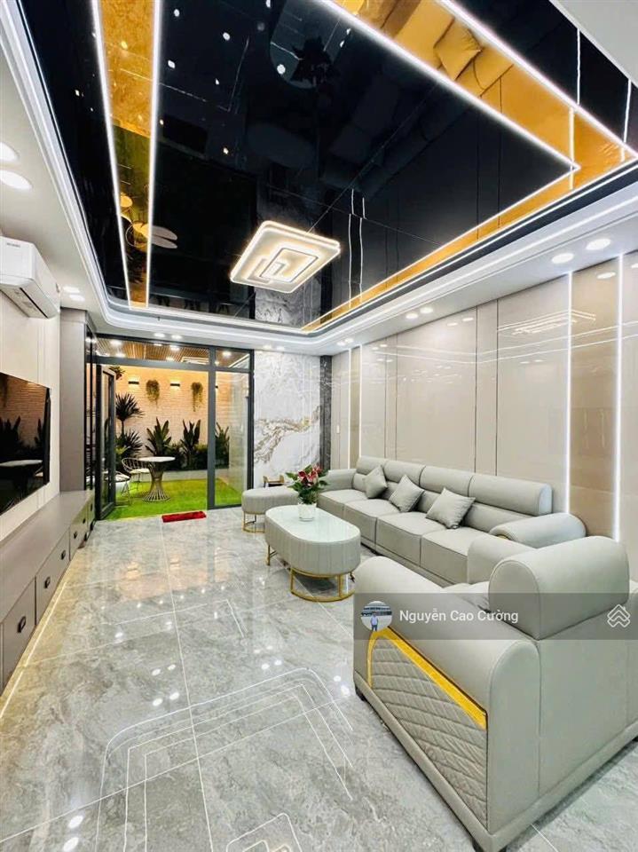 Nhà phố thang máy, full nội thất đường 8m, 4x20m, 1 lửng 3 lầu thạnh lộc 37 gần cấp 3 trần hưng đạo