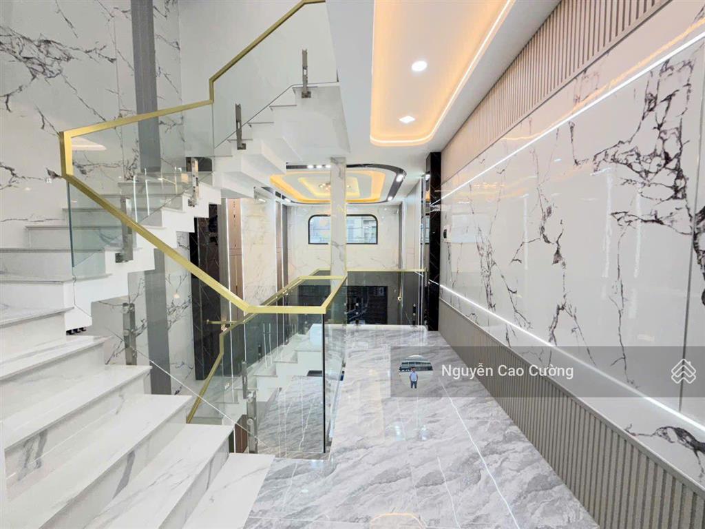Nhà phố thang máy, full nội thất đường 8m, 4x20m, 1 lửng 3 lầu thạnh lộc 37 gần cấp 3 trần hưng đạo