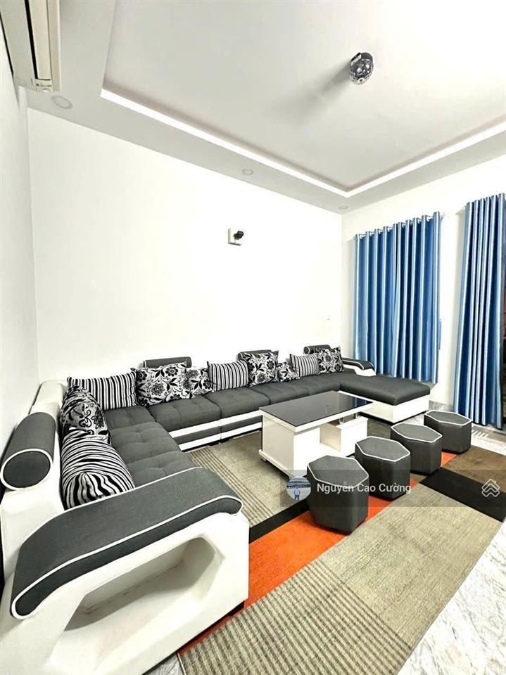 Bán nhà 4x20m mặt tiền đường trần thị hè khu vực sầm uất, kinh doanh tốt, hiệp thành, q12