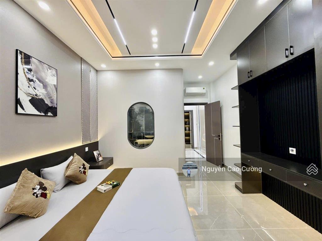 Nhà phố nội thất đẹp, 4x16m, 1 lửng 3 lầu, đường nhựa 8m, thạnh xuân 25