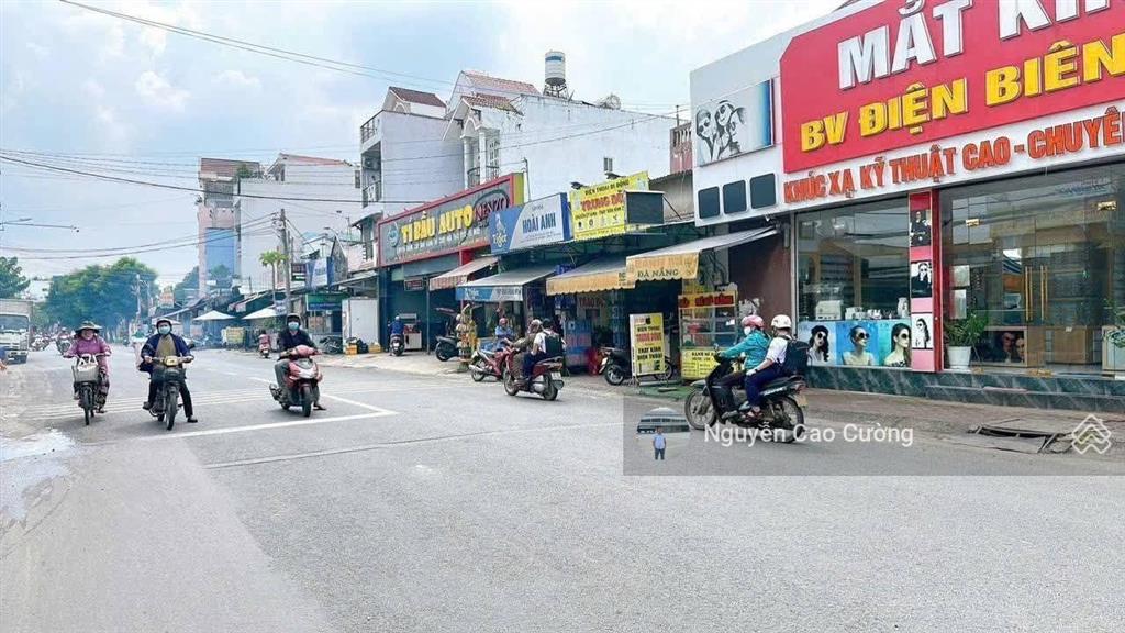 Nhà mặt tiền trần thị cờ 5x26m đúc 4 tầng đường 20m kinh doanh buôn bán sầm uất, thới an, q12