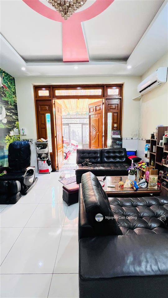 Bán nhà 4x22m 1trệt 3 lầu đường 7m gần chợ hạt điều huỳnh thị hai, tân chánh hiệp