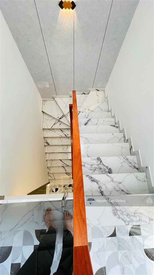 Nhà phố 4x15m, 1trệt 3 lầu đường 6m khu đồng bộ trần thị hè, hiệp thành, q12