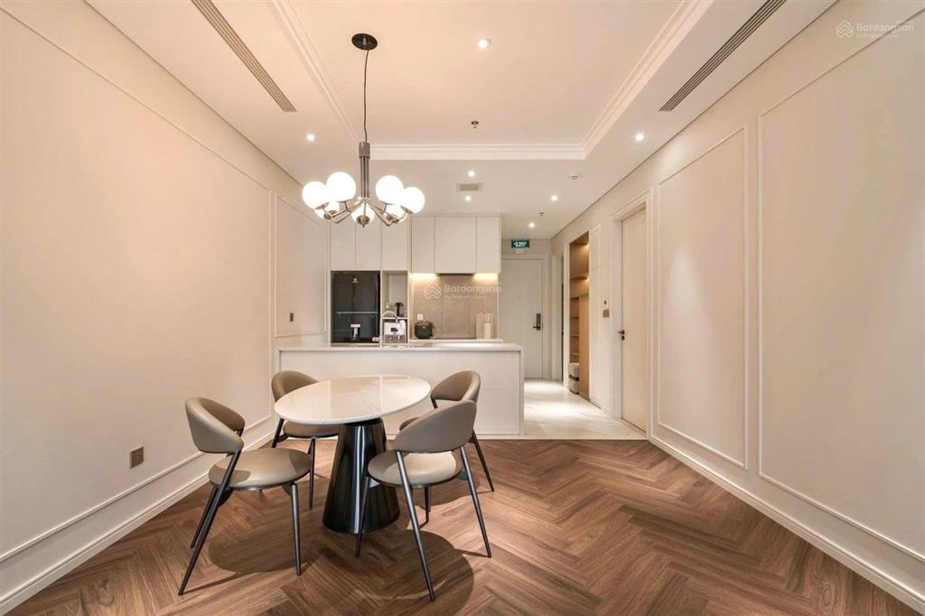Nhà đẹp giá đầu tư, mặt phố hoà mã, hai bà trưng. vị trí kim cương hiếm, sát hồ hoàn kiếm