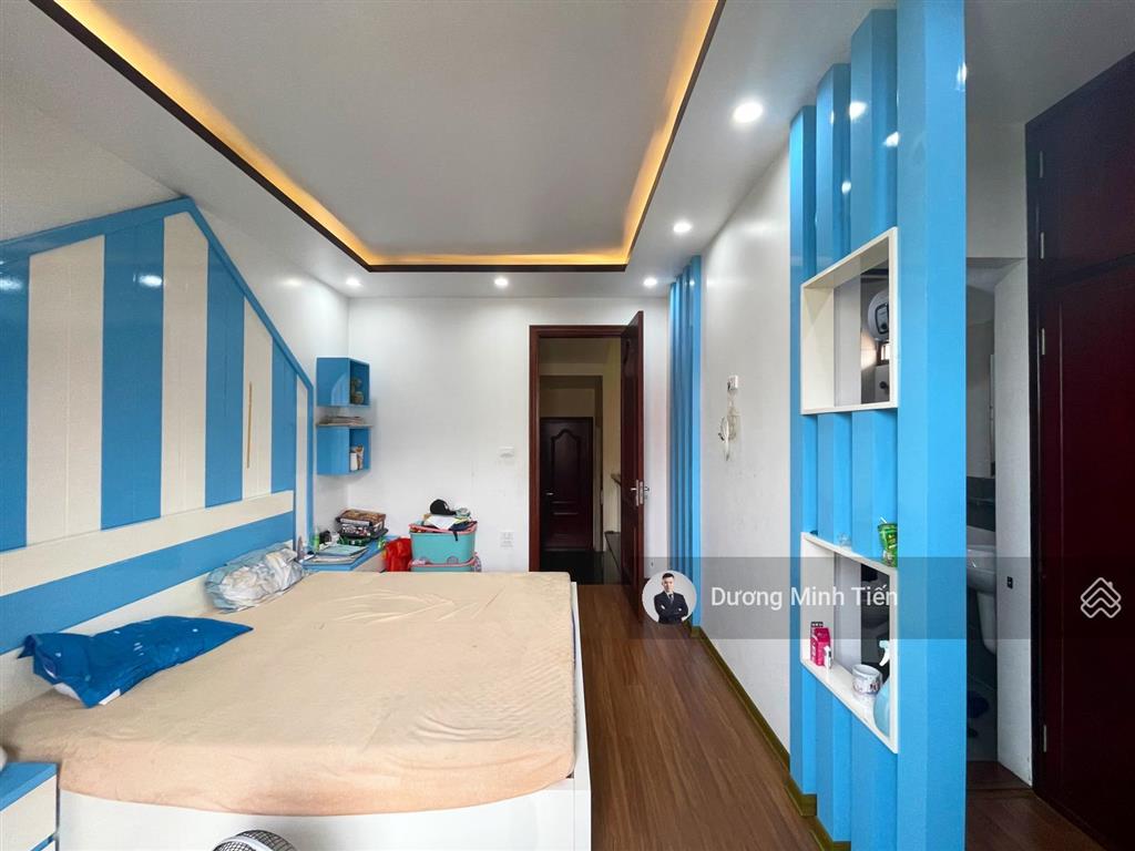 Nhà 5 tầng thang máy tuyến 3 lê hồng phong  95m2  đường 12m