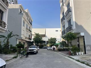 40m2 đất lô 20b lê hồng phong sau lạc hồng