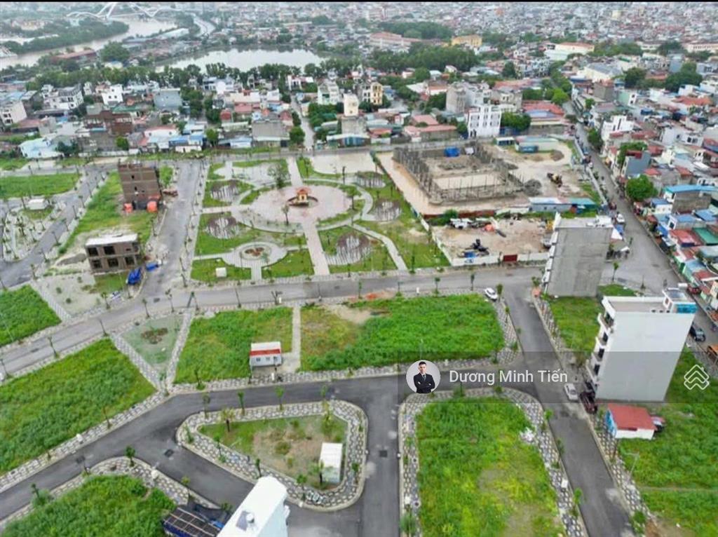 40m2 đất tđc đồng xá 9.2ha ngang 4m đường 12m