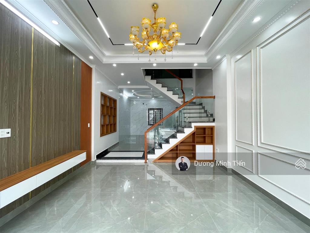 Nhà 4 tầng xây mới tđc sao sáng tuyến 2 ngô gia tự 54.2m2 đường 12m