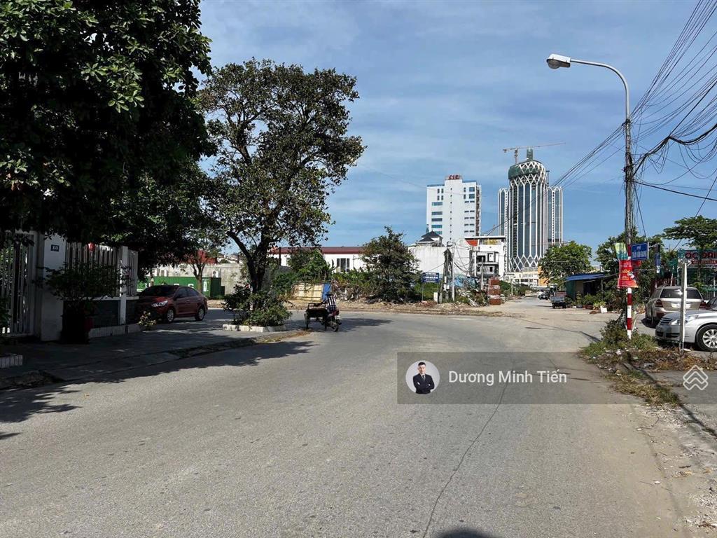 160m2 đất lô 11 tuyến 2 lê hồng phong ngay cổng chợ hoa ngang 8m đông bắc