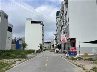 40m2 đất tđc cây đa  ngang 4m  đông nam