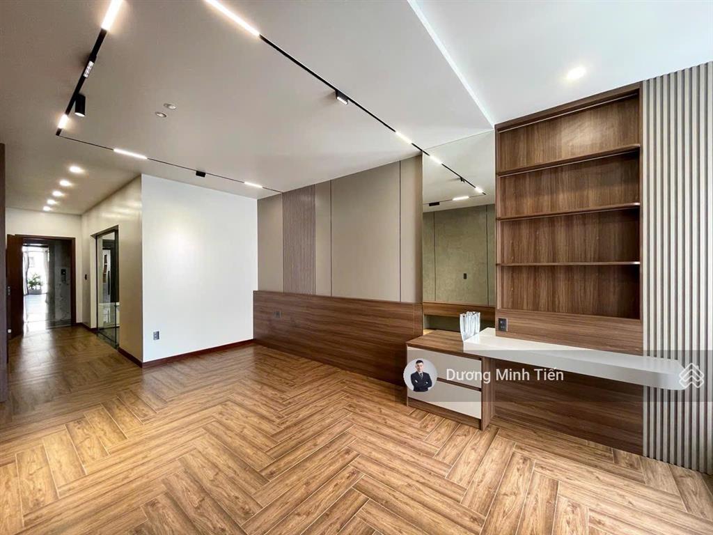 Siêu phẩm 7 tầng thang máy tuyến 2 lê hồng phong  60m2  nội thất cao cấp  hướng đông nam