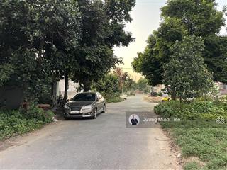 96m2 đất tđc gốc lim  ngang 4m  đường 12m  đông bắc