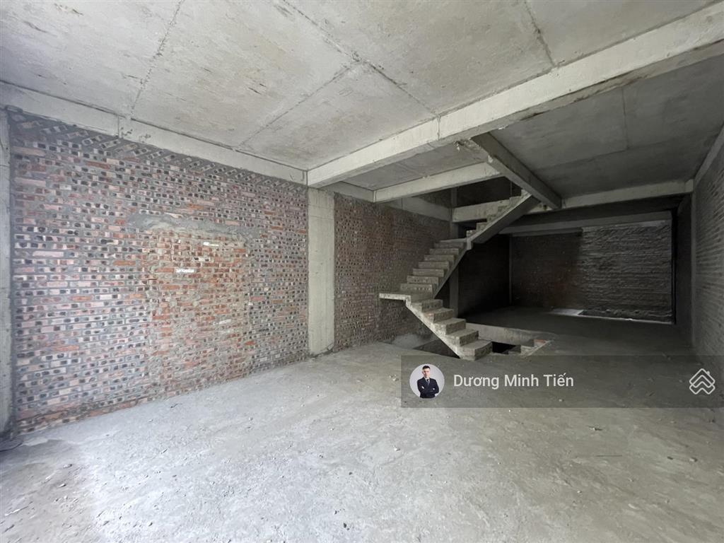 Nhà 5 tầng xây thô tđc cây đa gần văn cao  75m2 ngang 5m  đường 12m