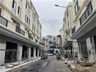 Nhà 5 tầng khu tđc cây đa  75m2 ngang 5m  nhà mộc đã hoàn thiện mặt tiền