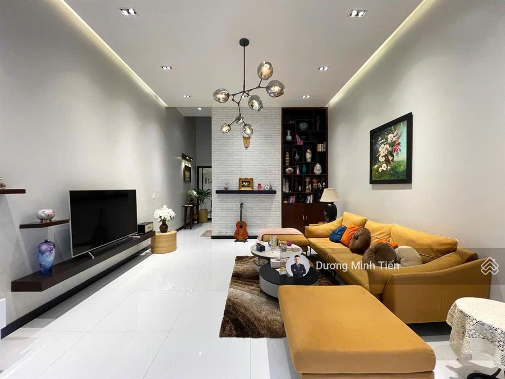 Nhà 3 tầng dân xây khu phân lô lê lai gần vườn hoa nguyễn trãi  75m2 ngang 5m  nội thất cao cấp