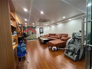 Nhà 4 tầng dân xây khu phân lô 193 văn cao  67.5m2 ngang 4.5m  đường 12m